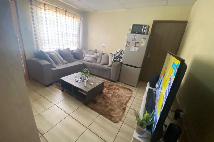 3 Bedroom Property for Sale in Caleb Motsoabi Free State